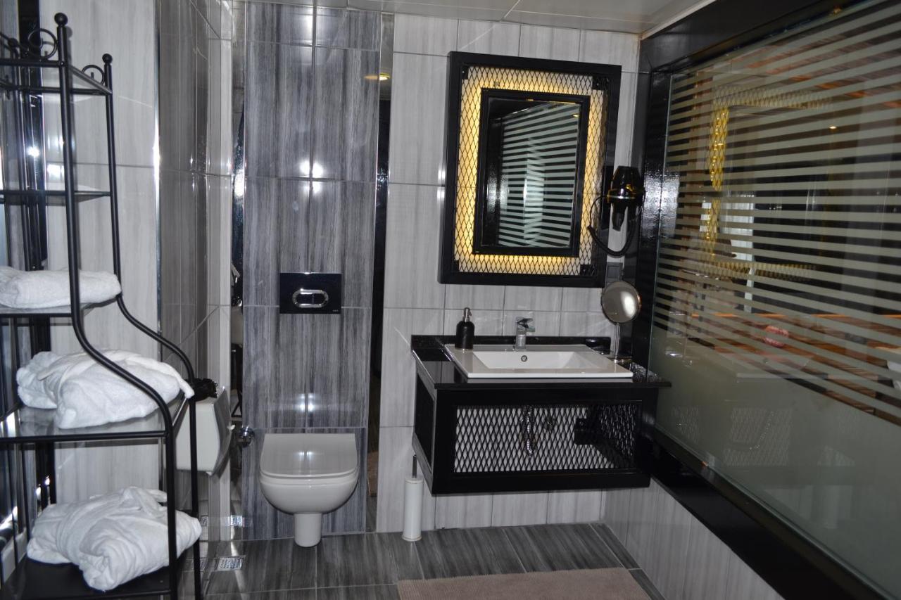 Gumus Palace Suites อิสตันบูล ภายนอก รูปภาพ
