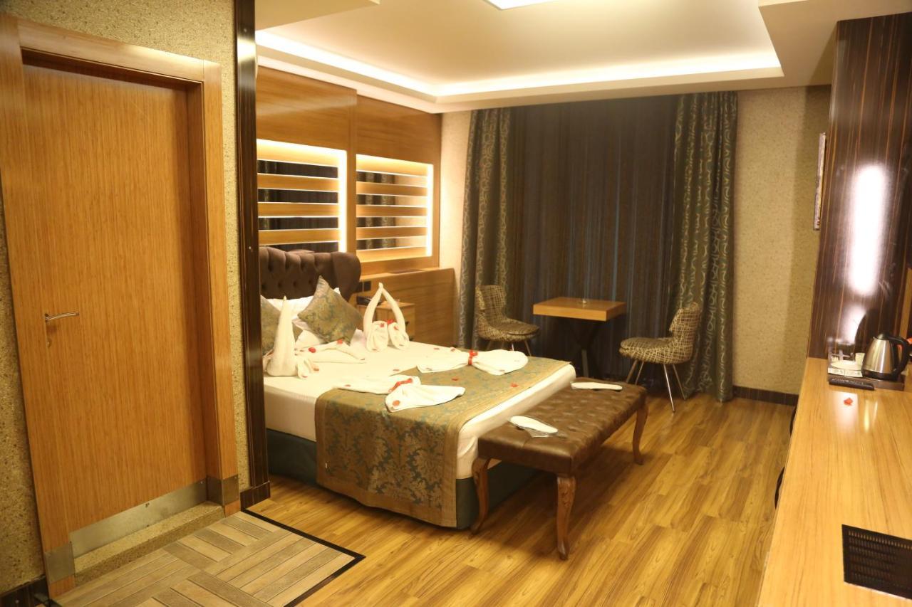 Gumus Palace Suites อิสตันบูล ภายนอก รูปภาพ