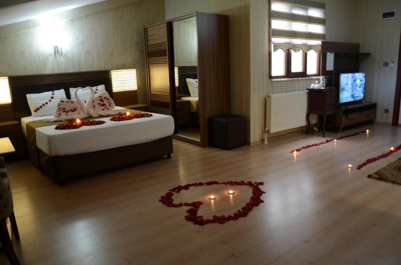 Gumus Palace Suites อิสตันบูล ภายนอก รูปภาพ