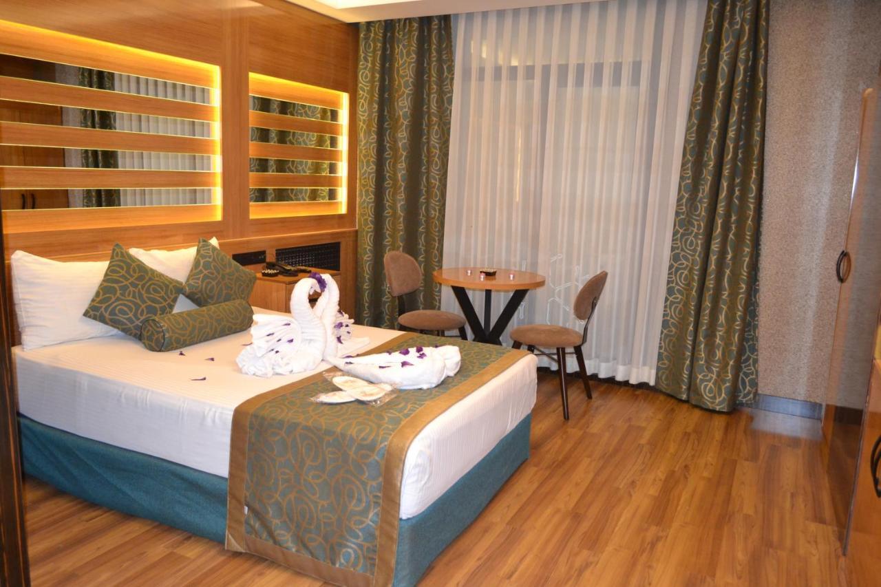 Gumus Palace Suites อิสตันบูล ภายนอก รูปภาพ