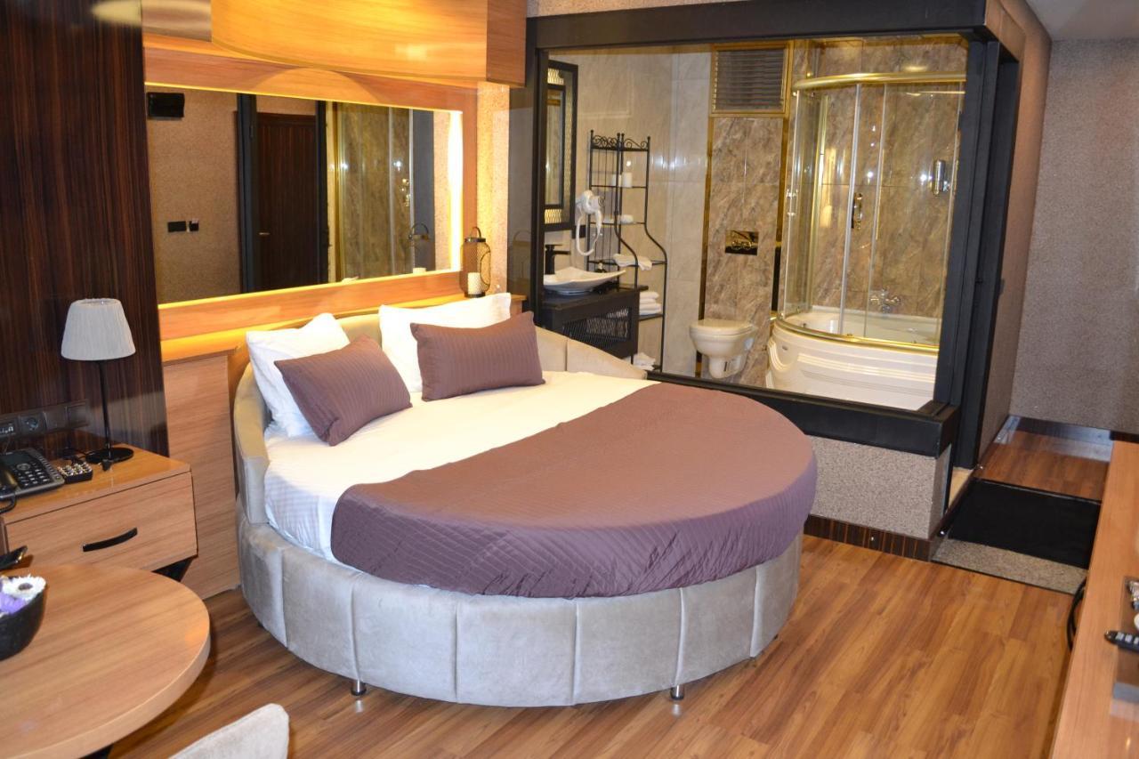 Gumus Palace Suites อิสตันบูล ภายนอก รูปภาพ